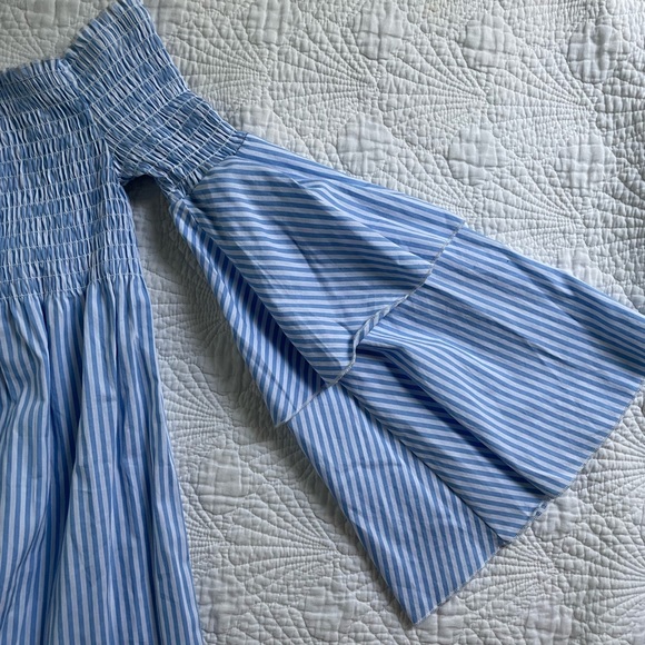 Off The Shoulder Blue Dress - Picture 2 of 3